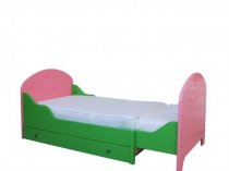 Кровати одно, двух, трехъярусные; шкафы, прихожие, комоды, диваны столы  из дерева, Матрасы.