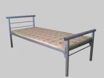 Одноярусные кровати металлические