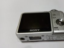 Sony S700